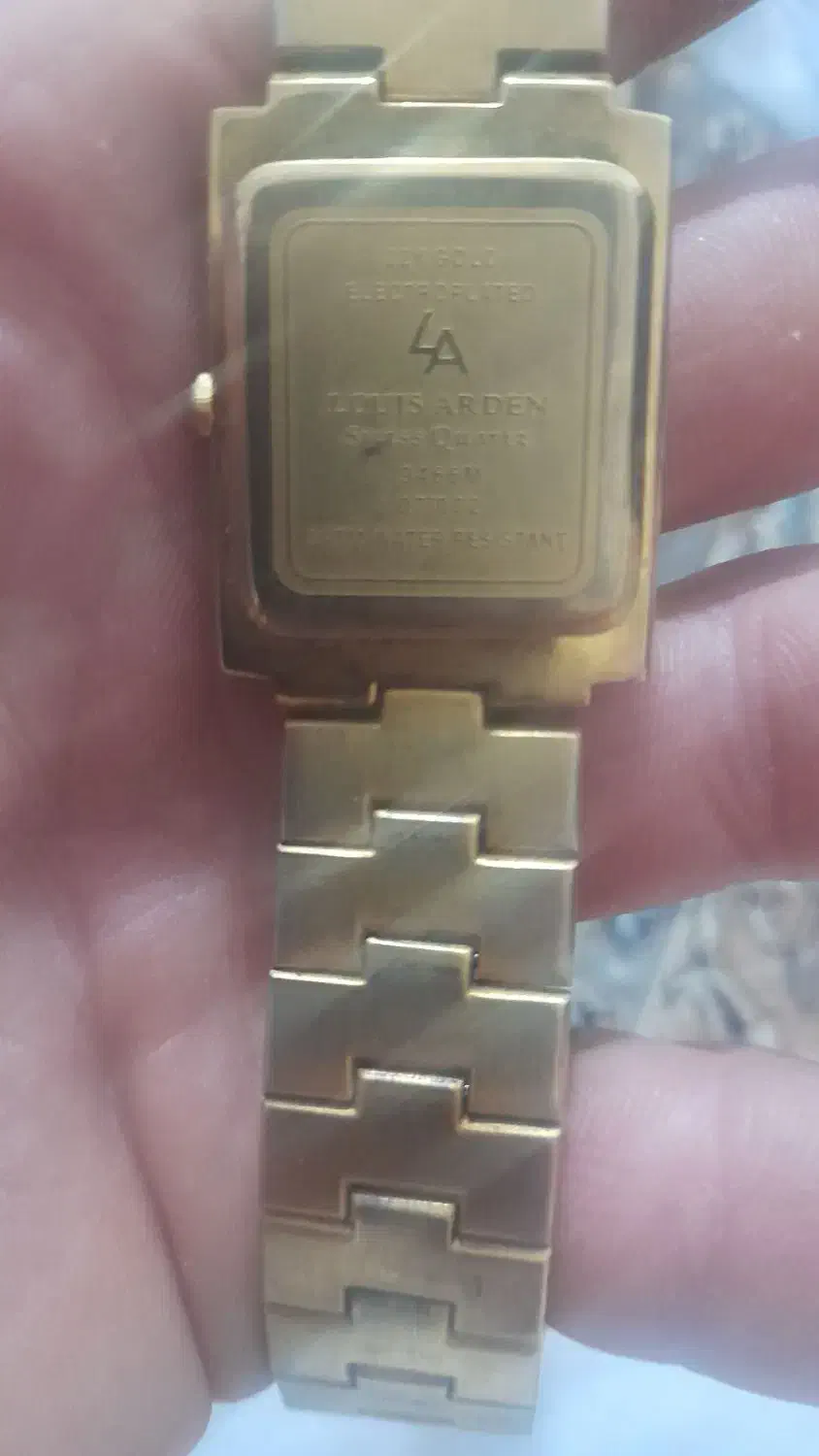 Louis Arden|ساعت|میانه, |دیوار