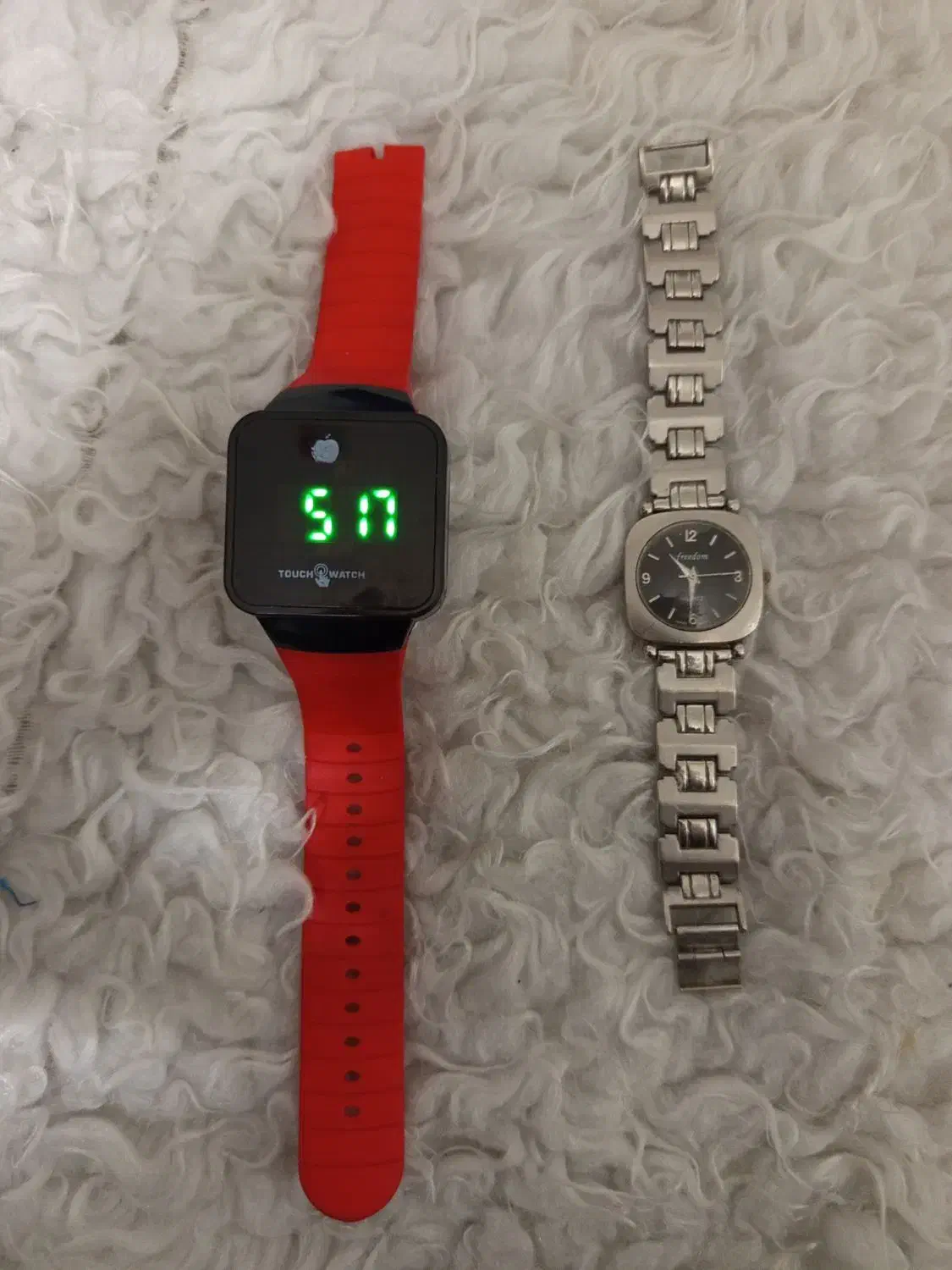 ساعت مچی|ساعت|مشهد, دانش|دیوار