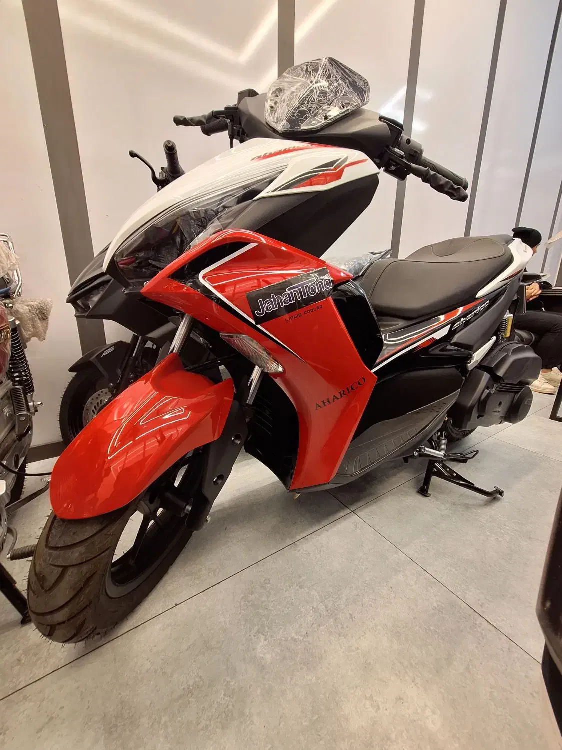 طرح آیروکس 155هواخنک NVX 180 آب خنک صفر ۱۴۰۴|موتورسیکلت|تهران, نازیآباد|دیوار