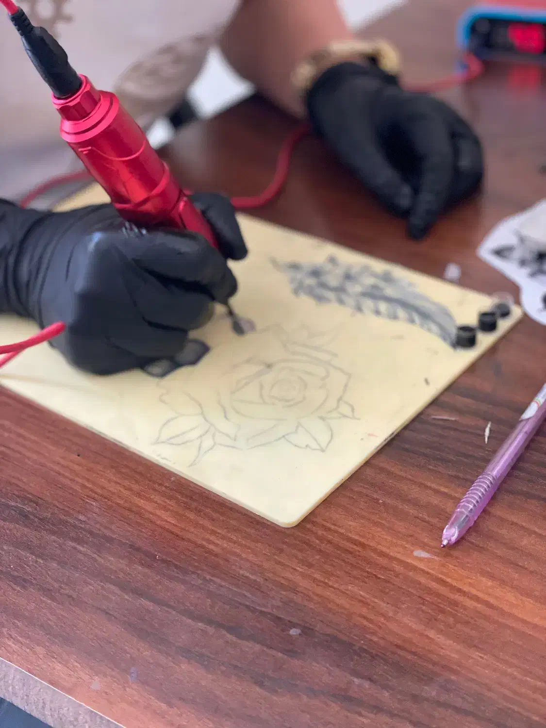 تتو بدن(برای بانوان)|خدمات آرایشگری و زیبایی|تبریز, |دیوار