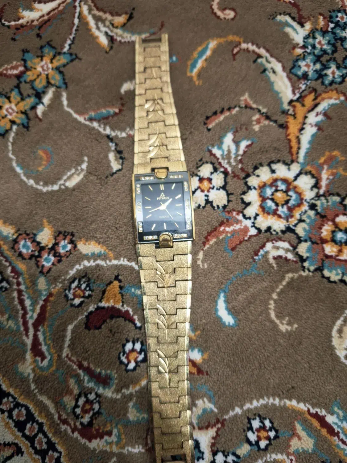 ساعت|ساعت|نظرآباد, رسالت|دیوار