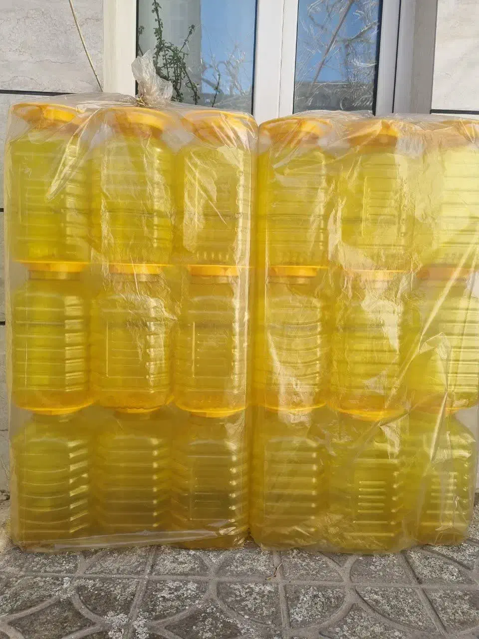 پت ۱۰کیلویی|ظروف نگهدارنده، پلاستیکی، یک‌بارمصرف|همدان, |دیوار