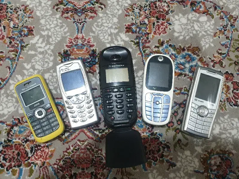 گوشی های کلکسیونی قدیمی|کلکسیون و سرگرمی|تهران, سلسبیل شمالی|دیوار