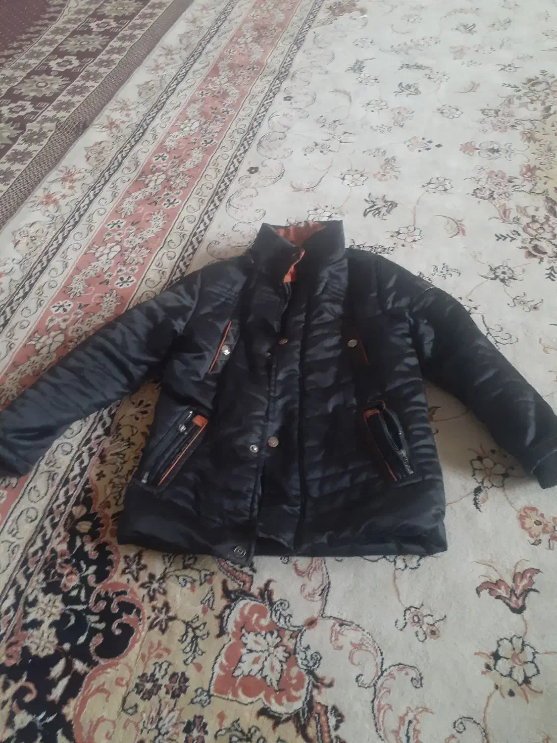 کابشن بچه گانه|لباس|قم, باجک یک|دیوار