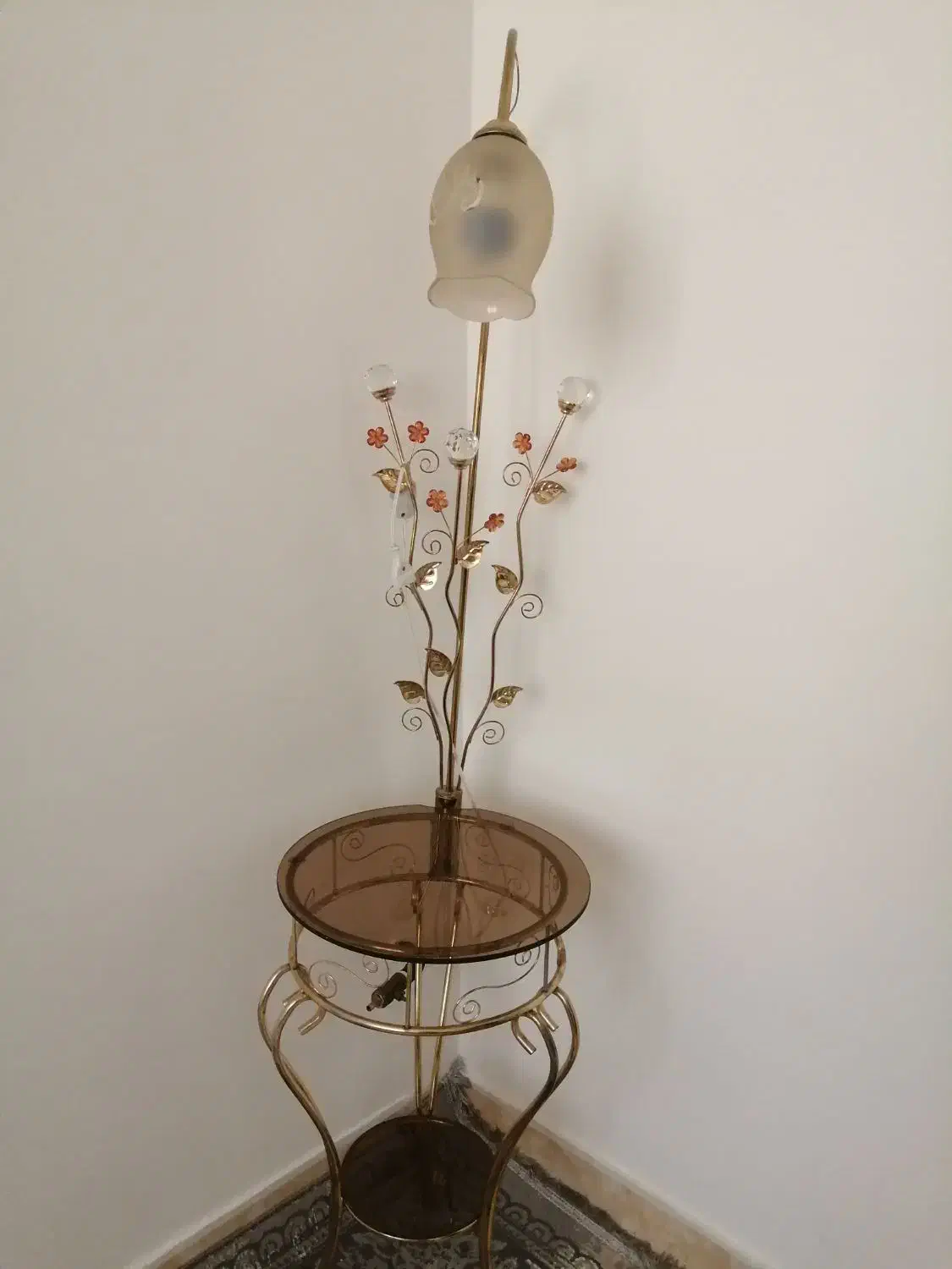 سلام چراغ خواب و میز تلفن|چراغ خواب و آباژور|نیشابور, شهرک رسولی|دیوار