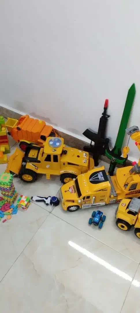 اسباب بازی|اسباببازی بچه|بابل, |دیوار