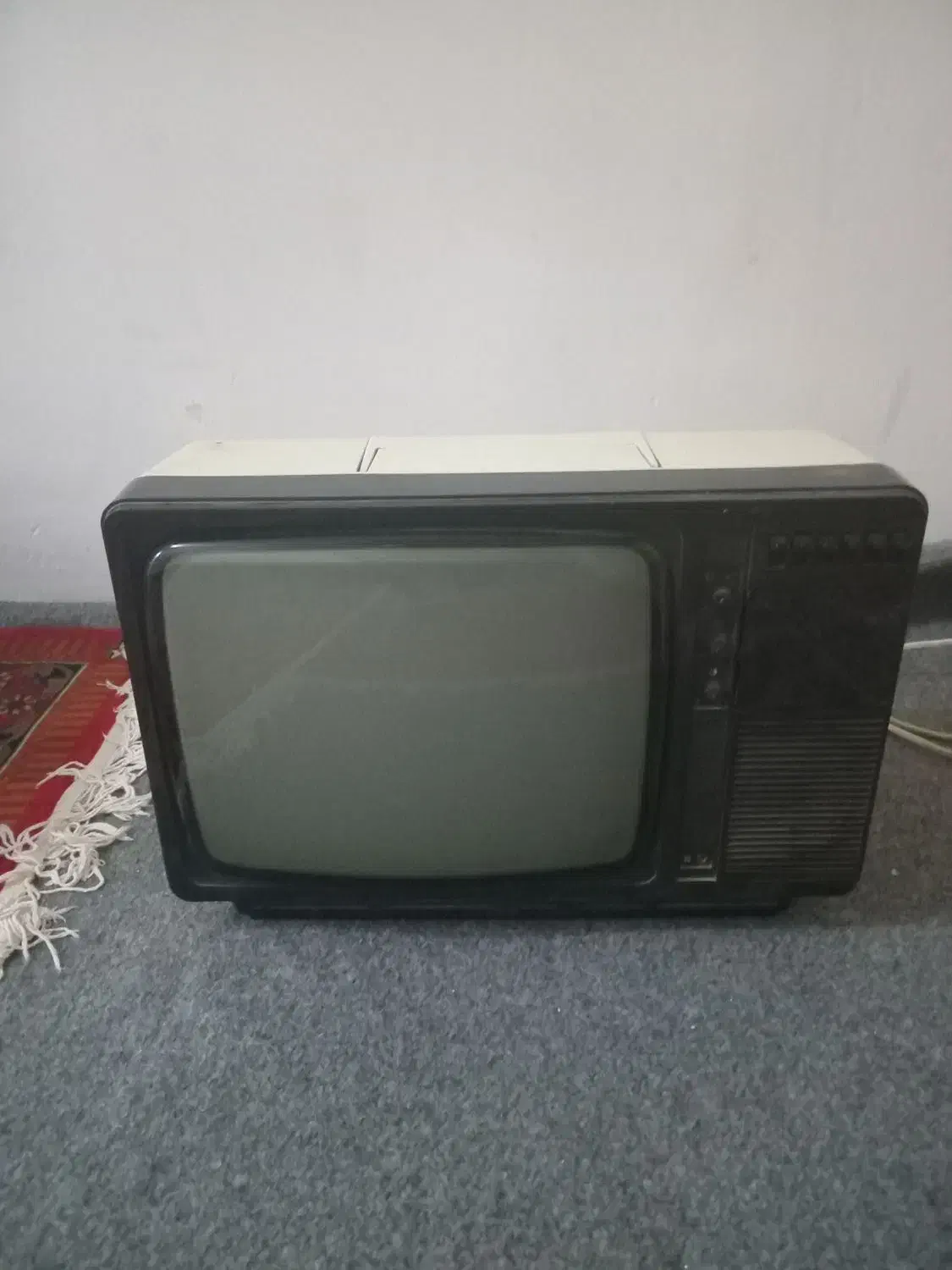 تلویزیون|تلویزیون و پروژکتور|سراب, |دیوار