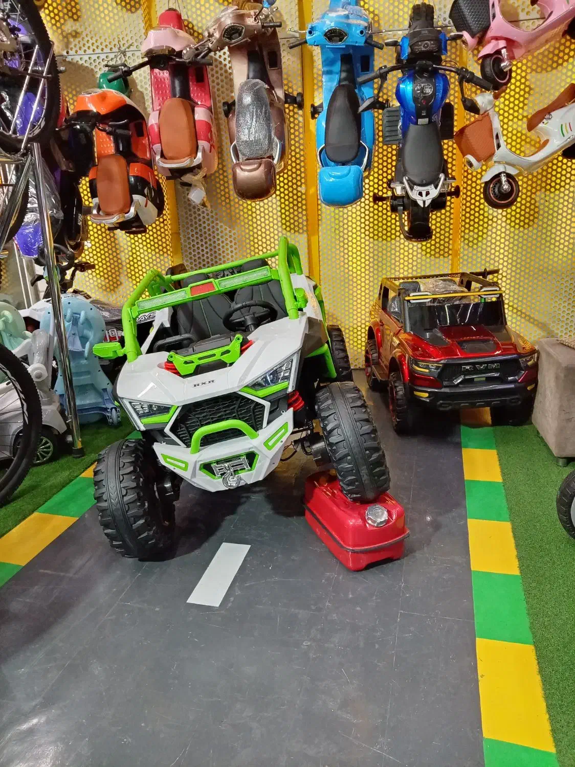 ماشین شارژی موتور شارژی دوچرخه تعمیرات|اسباببازی|مشهد, سید رضی|دیوار