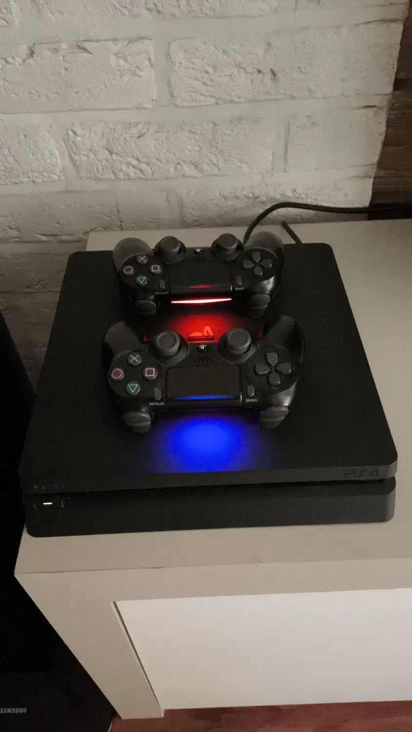 فروش ps4 slim 500GB دو دسته|کنسول، بازی ویدئویی و آنلاین|جم, |دیوار