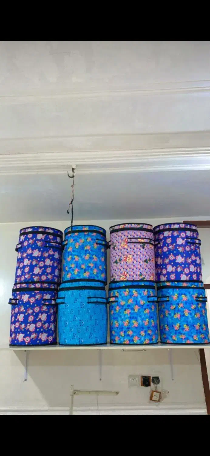 دوعدد ساک پتو یک عدد باکس گرد یک عدد مربع|رختخواب، بالش، پتو|ایذه, |دیوار