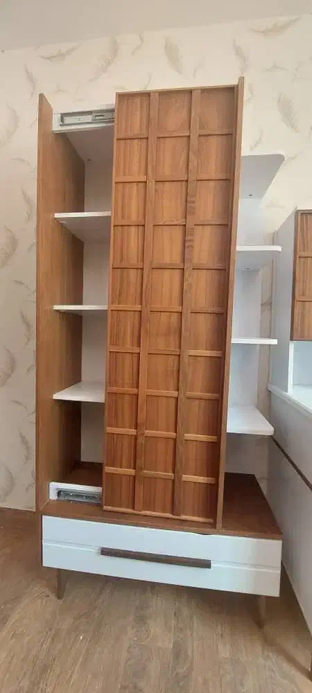 کتابخانه|کتابخانه، شلف، قفسه‌های دیواری|گرگان, |دیوار