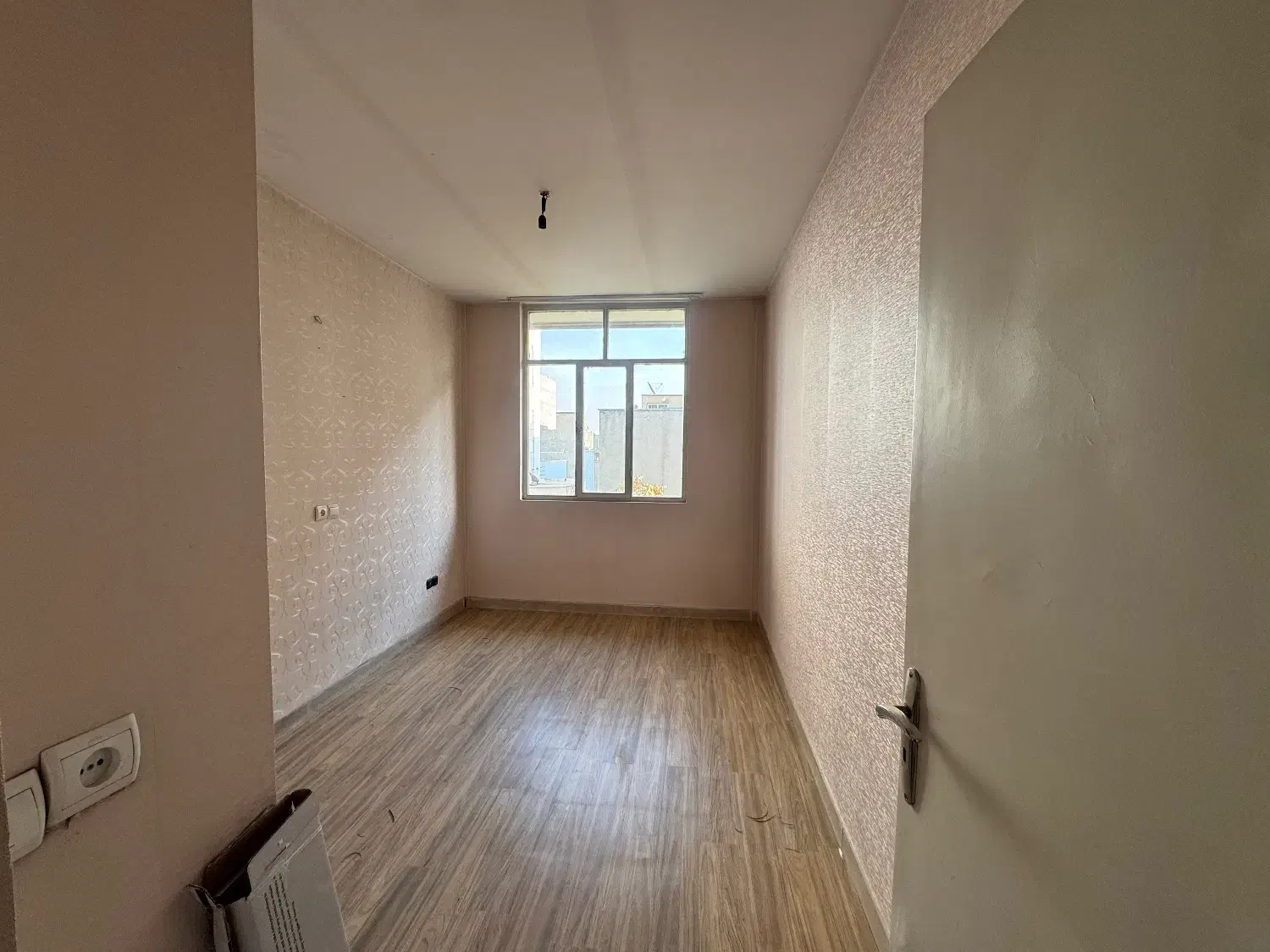 رهن کامل آپارتمان ۸۵ متری، بازسازی شده