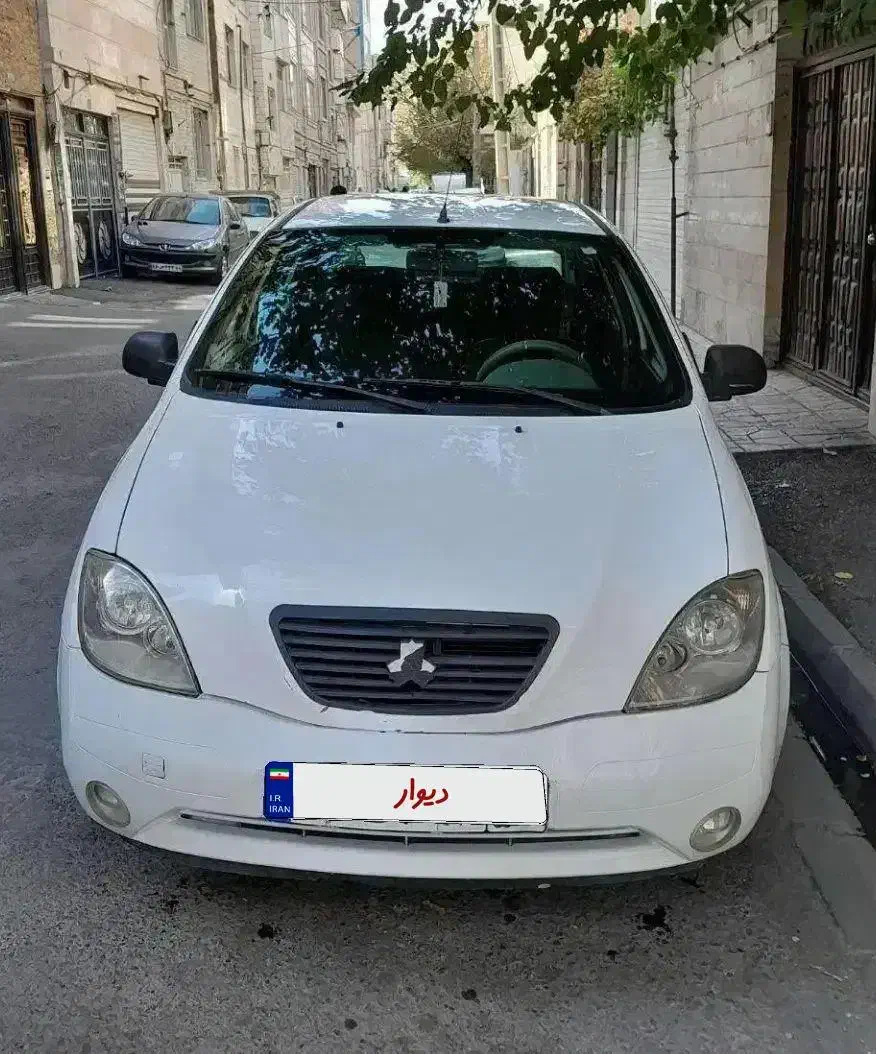 تیبا صندوق دار کارمندی|خودرو سواری و وانت|شیراز, حومه شیراز|دیوار