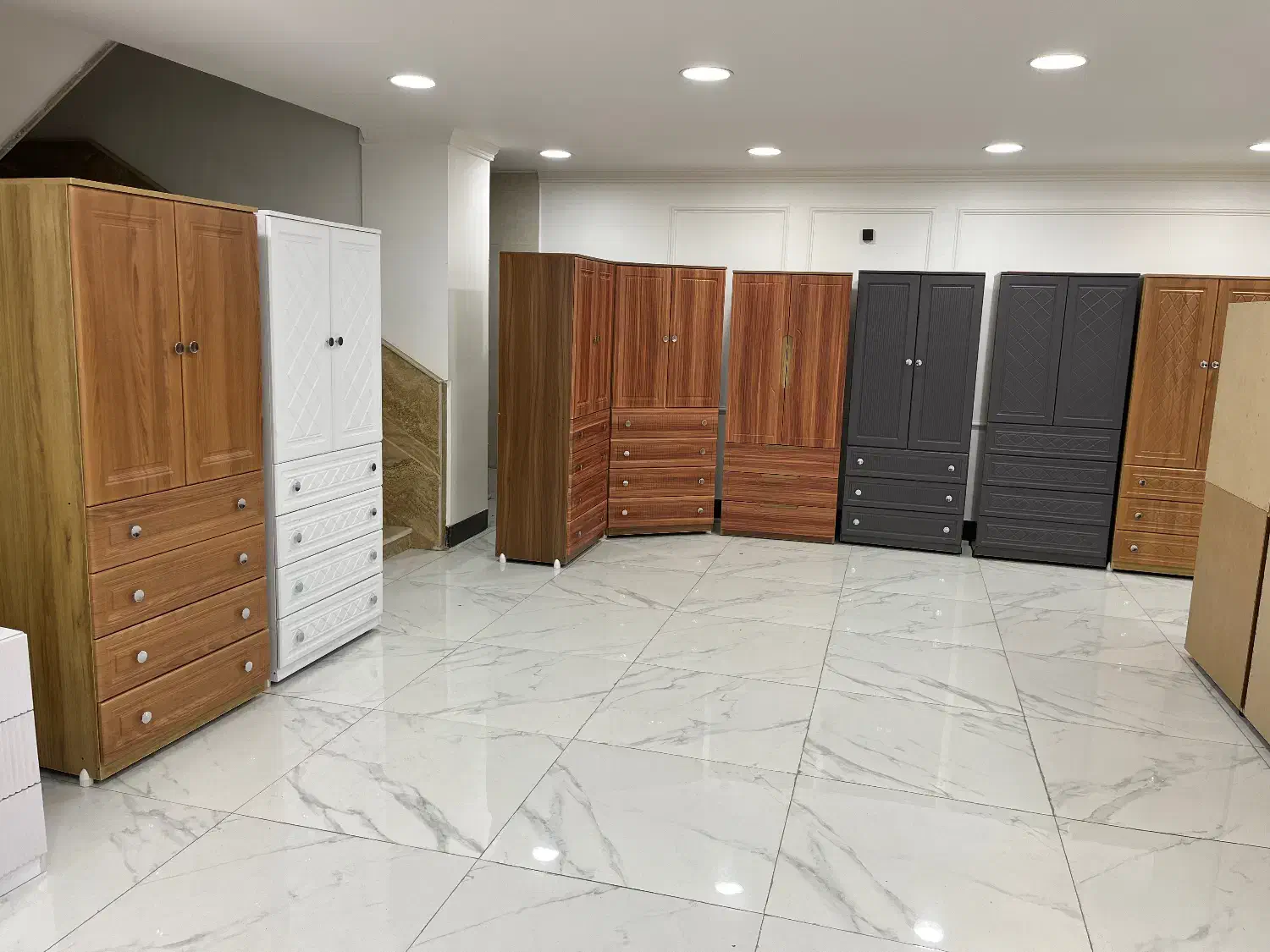 کمدهای ممبران موجود در طرح و رنگ|جاکفشی، کمد، دراور|آمل, |دیوار