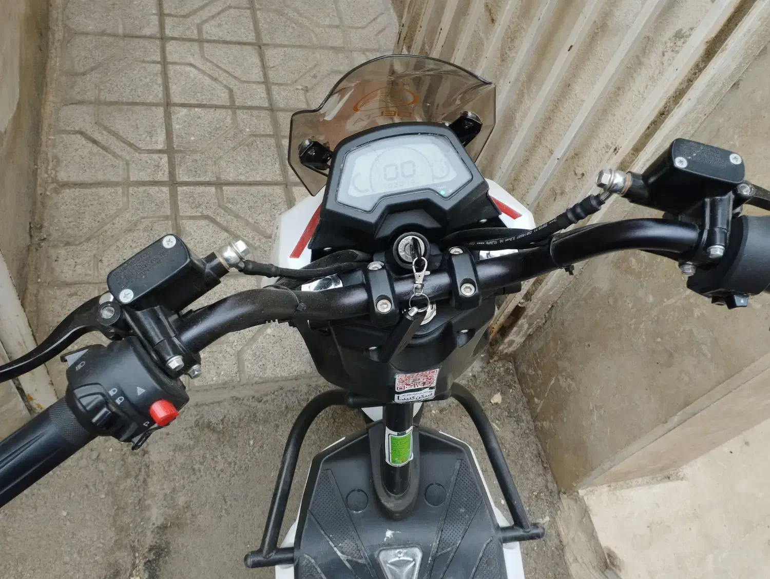 موتور برقی 1401. 2 هزارتا کار باتری هانو فروش فوری|موتورسیکلت|مشهد, امیریه|دیوار