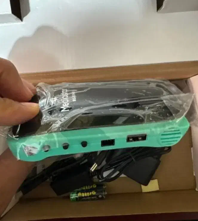 گیرندهr140|صوتی و تصویری|رباط‌کریم, نصیرشهر|دیوار