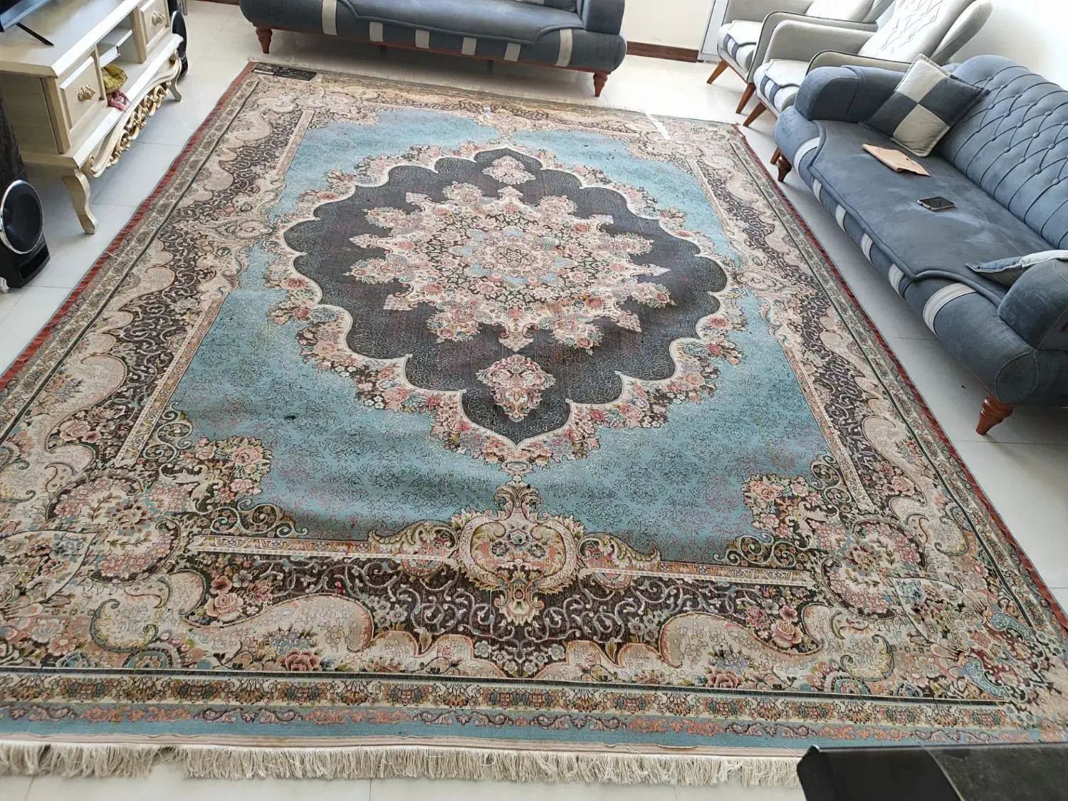 ۳عدد فرش فروشی|فرش|مشهد, ایثارگران|دیوار