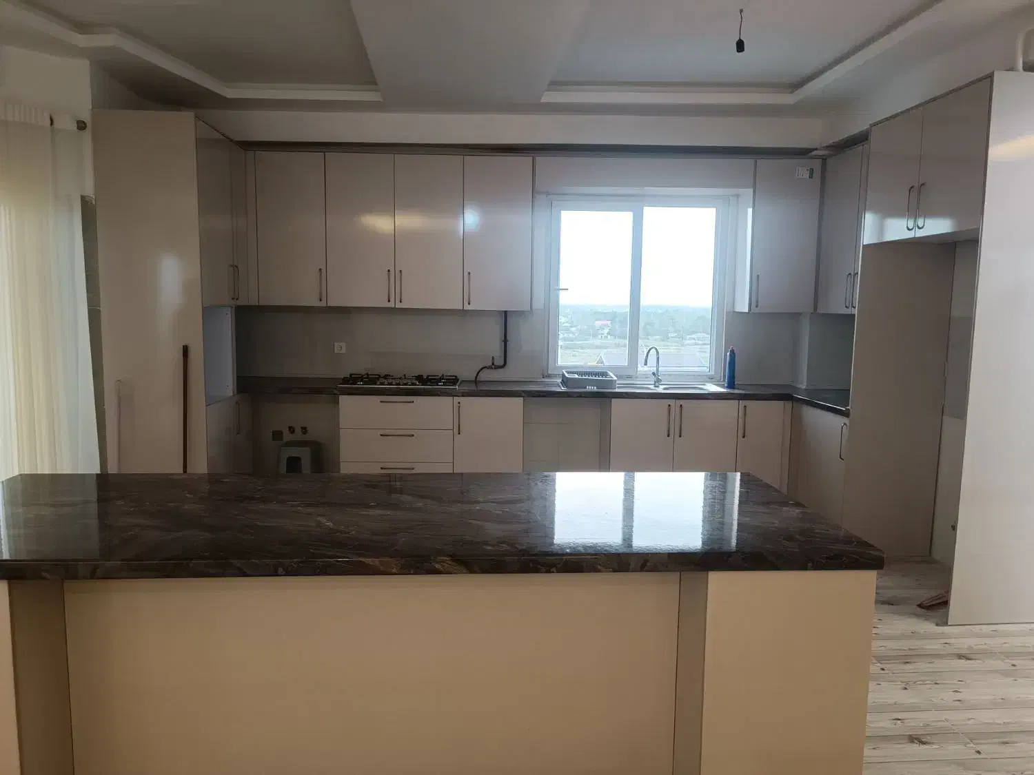 ۱۴۰ متری ویو کوه و دریا|فروش آپارتمان|رضوانشهر, |دیوار