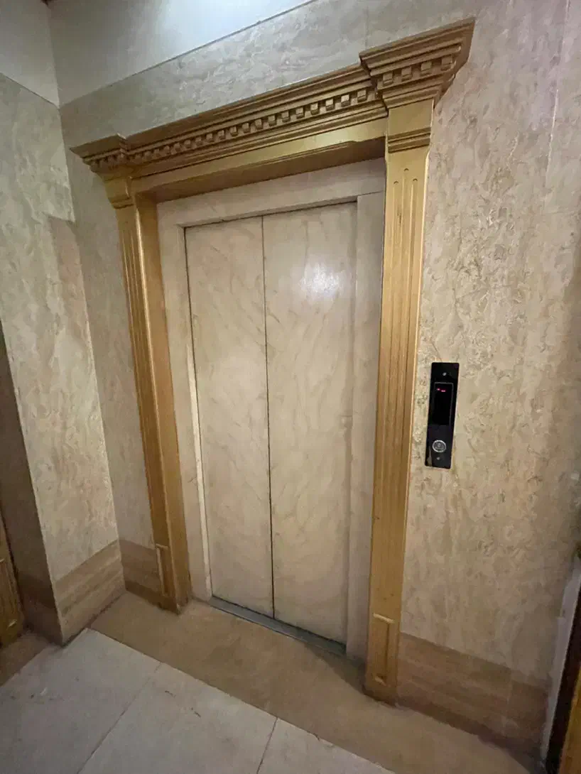 ۱۷۵ متر/ پاسداران/ سه خوابه/ شرایط عالی در منطقه