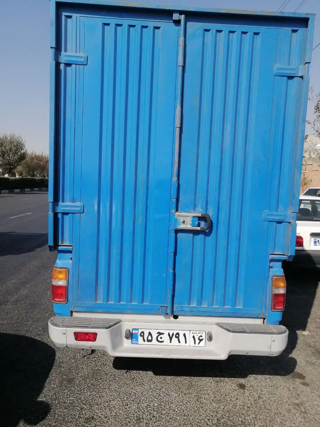 راننده پخش مواد غذایی|استخدام حمل و نقل|قم, شهرک خودرو|دیوار