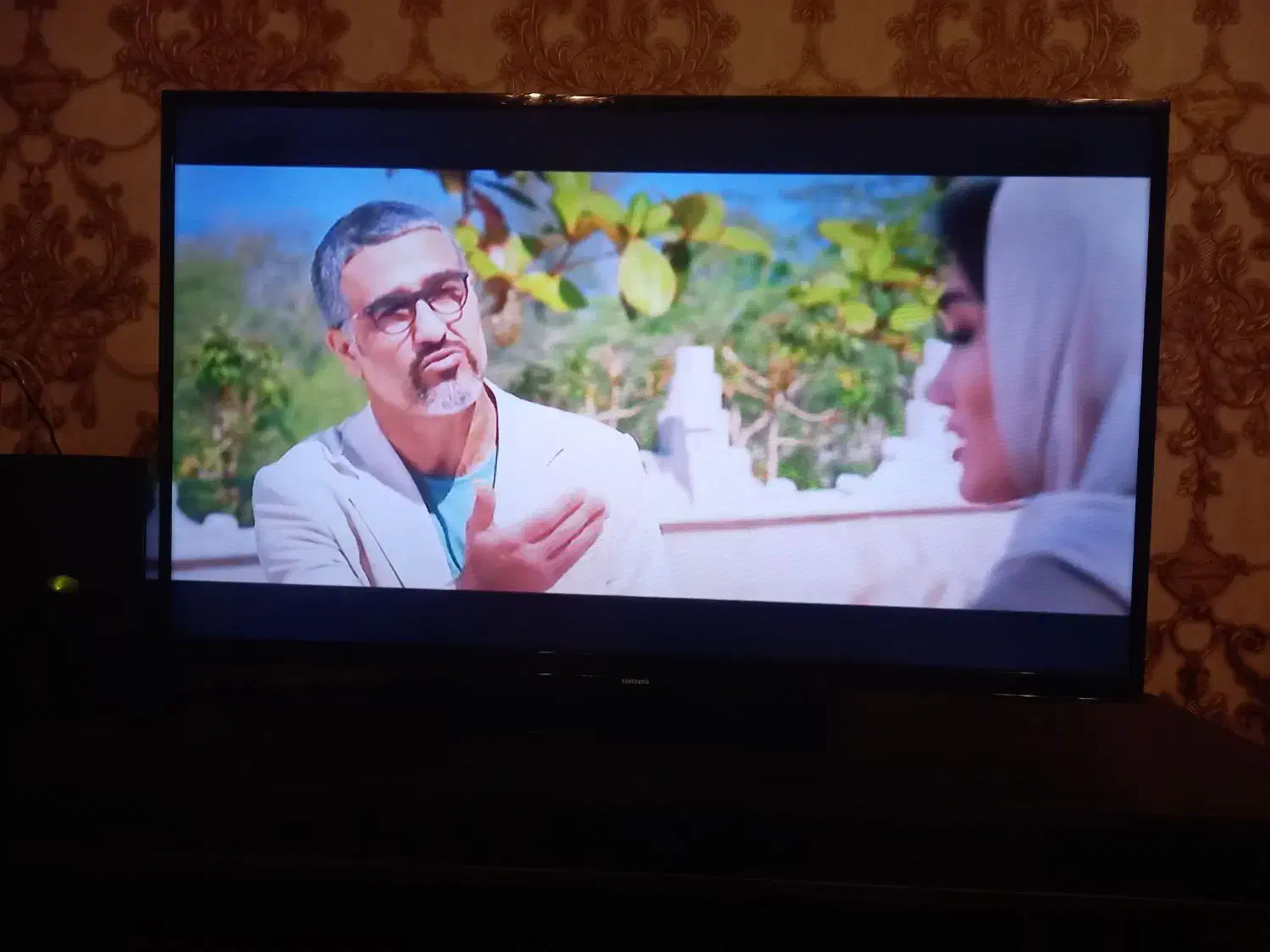 آل ای دی|تلویزیون و پروژکتور|گرگان, |دیوار