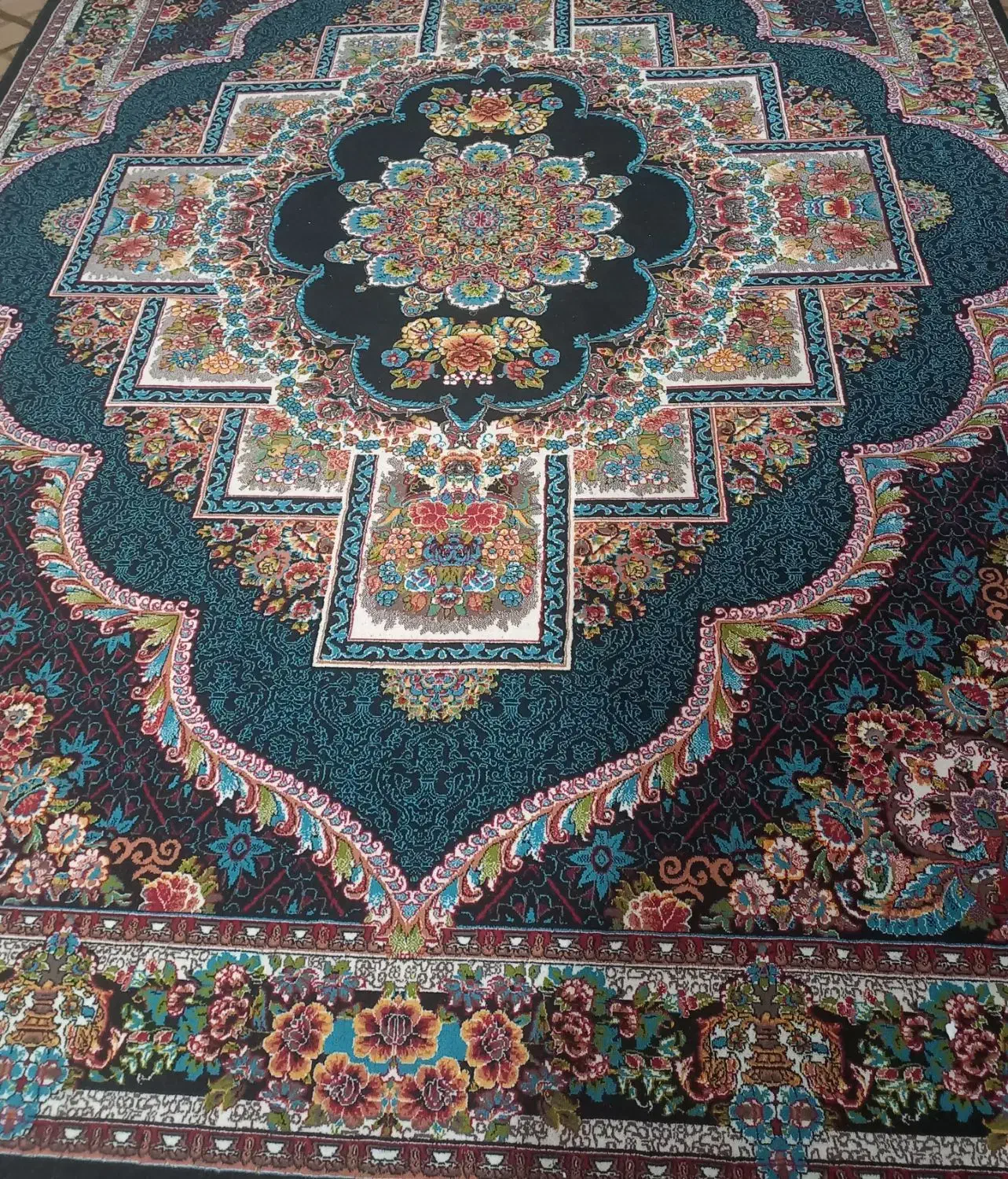 فرش ۹متری|فرش|اقبالیه, |دیوار