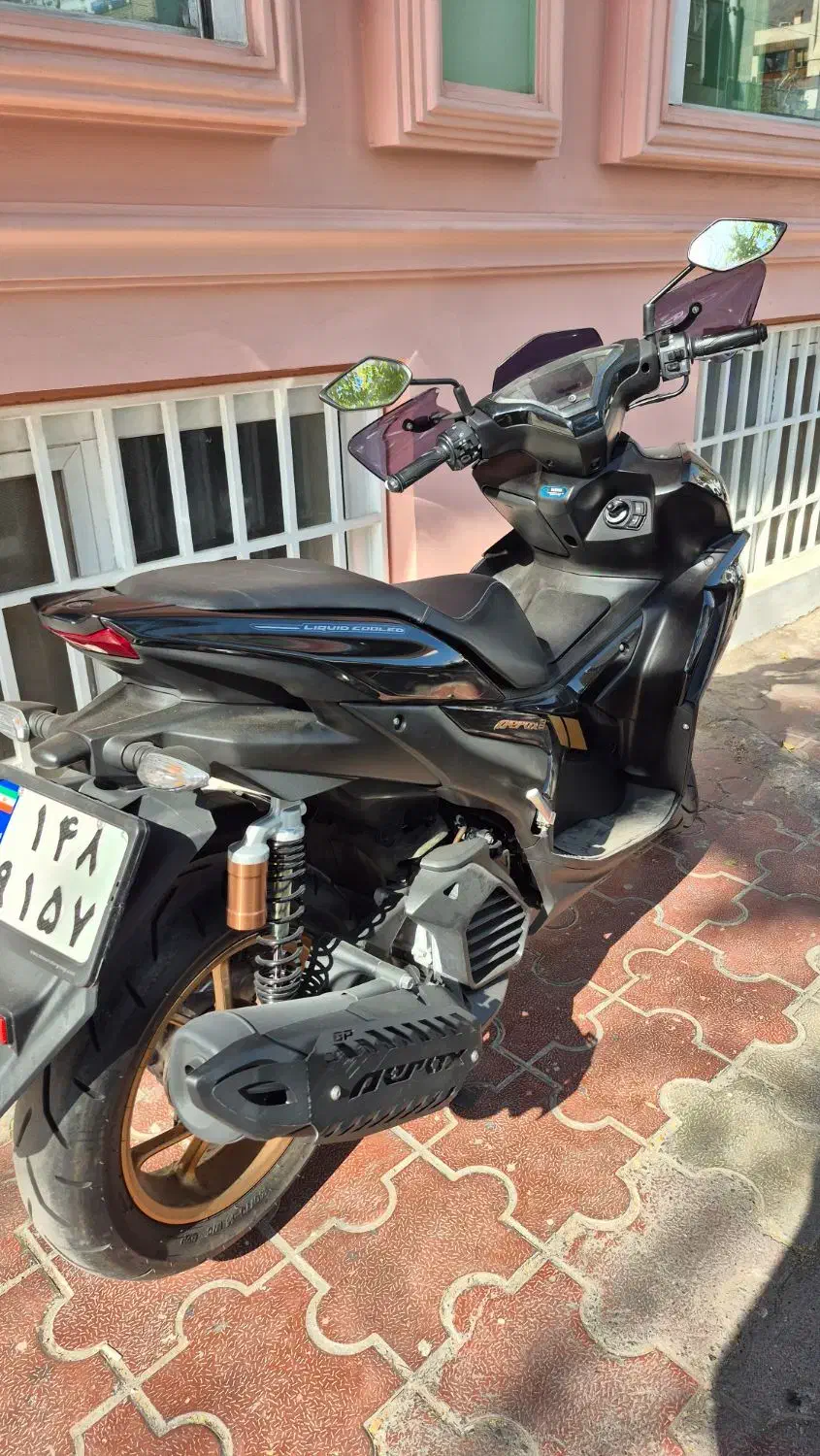 یاماها ایروکس ۱۴۰۱ ( فول ) اصلی درجه یک شال طلا|موتورسیکلت|تهران, سعادتآباد|دیوار