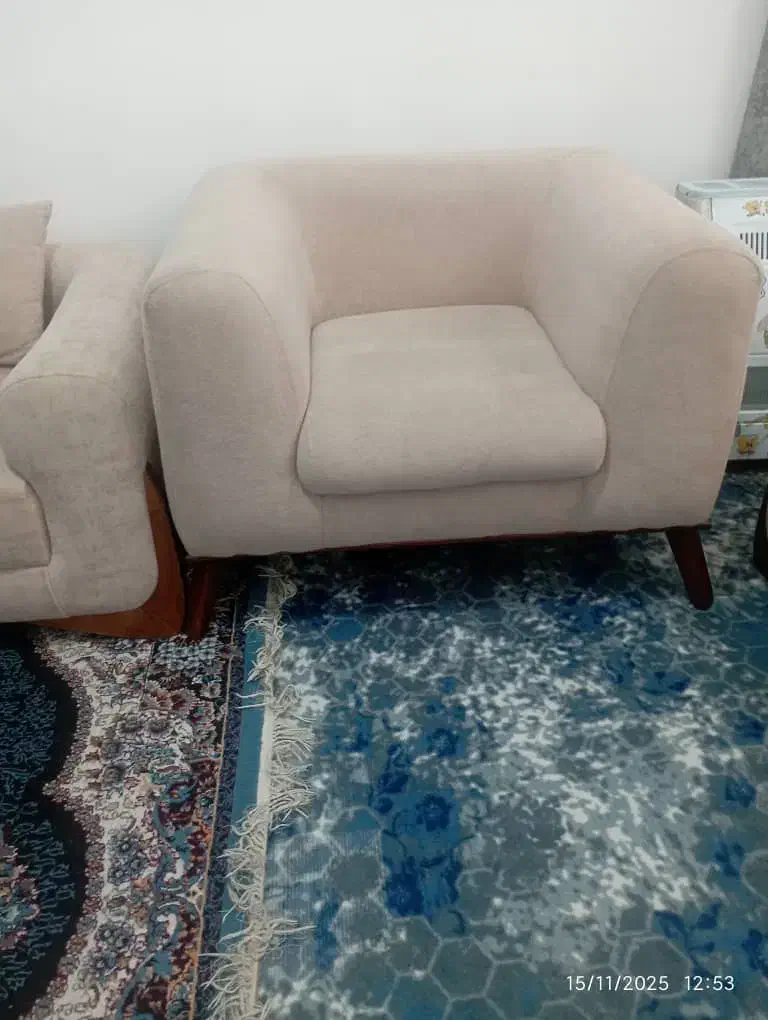 مبل نو باکیفیت|مبلمان خانگی و میز عسلی|دلند, |دیوار