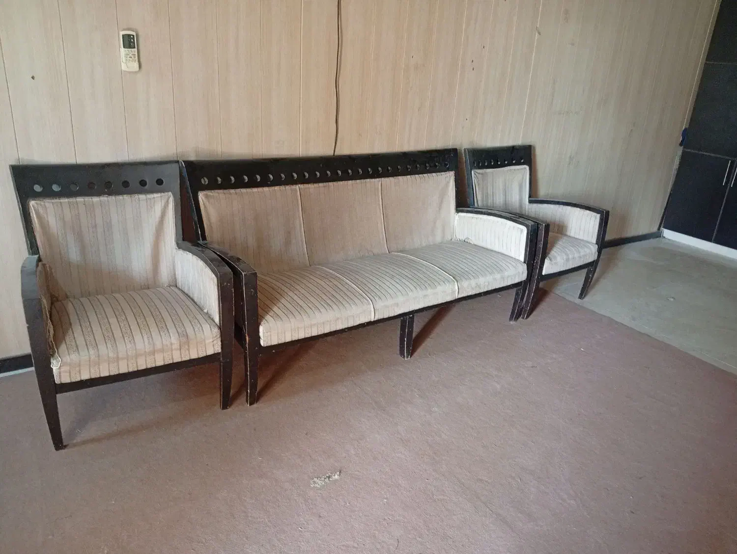 مبل کارکرده|مبلمان خانگی و میز عسلی|اردکان, |دیوار