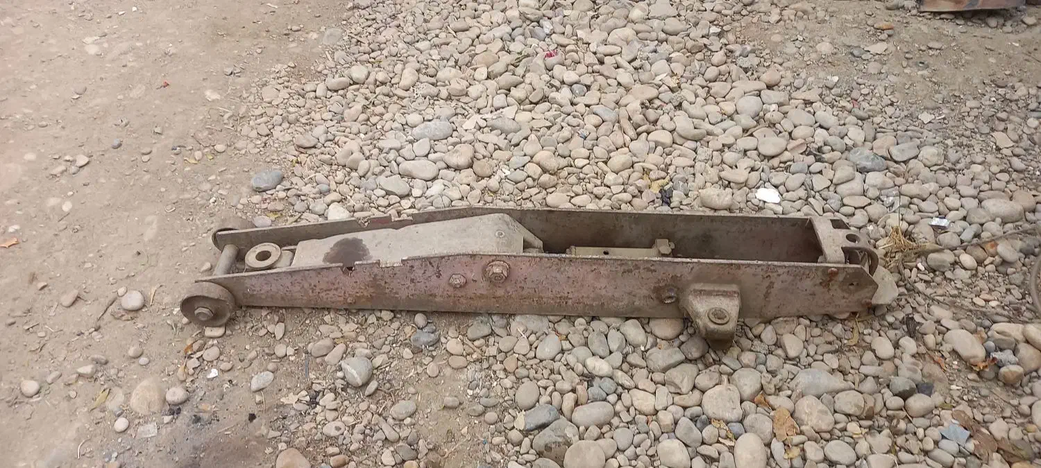 جک سوسماری|ابزارآلات|گنبد کاووس, |دیوار