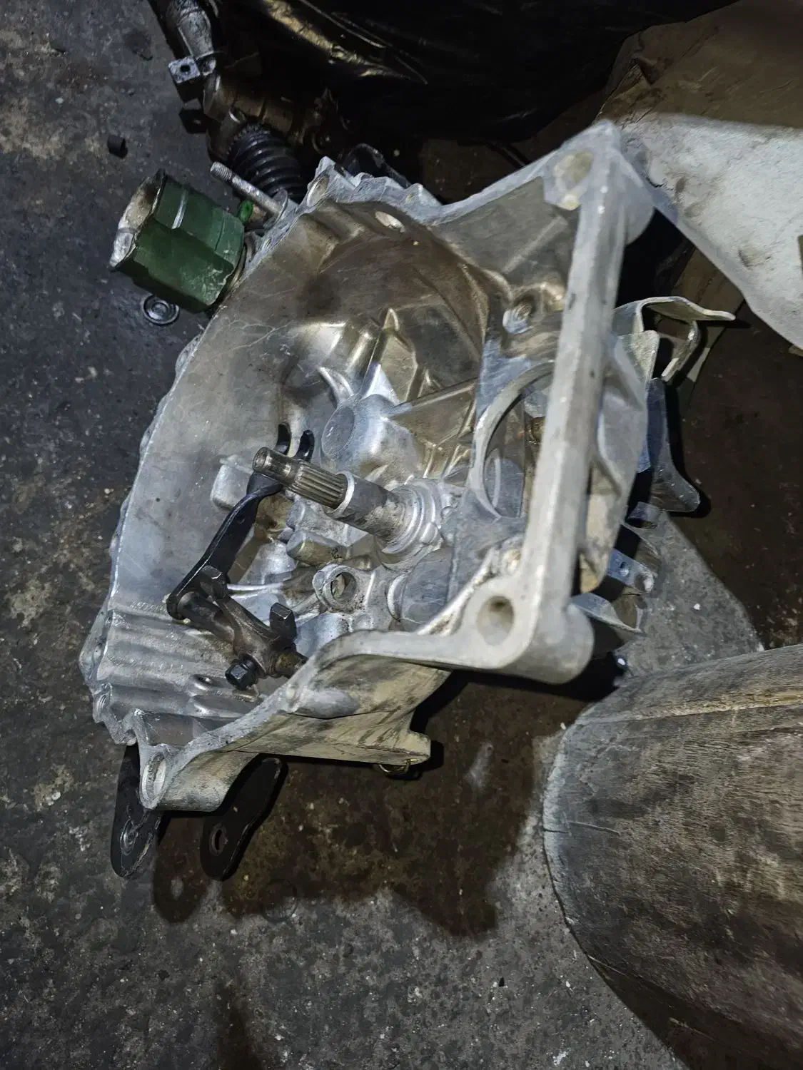 گیربکس و دف و رادیات پیکان پراید پژو|قطعات یدکی و لوازم جانبی|خمینی‌شهر, |دیوار