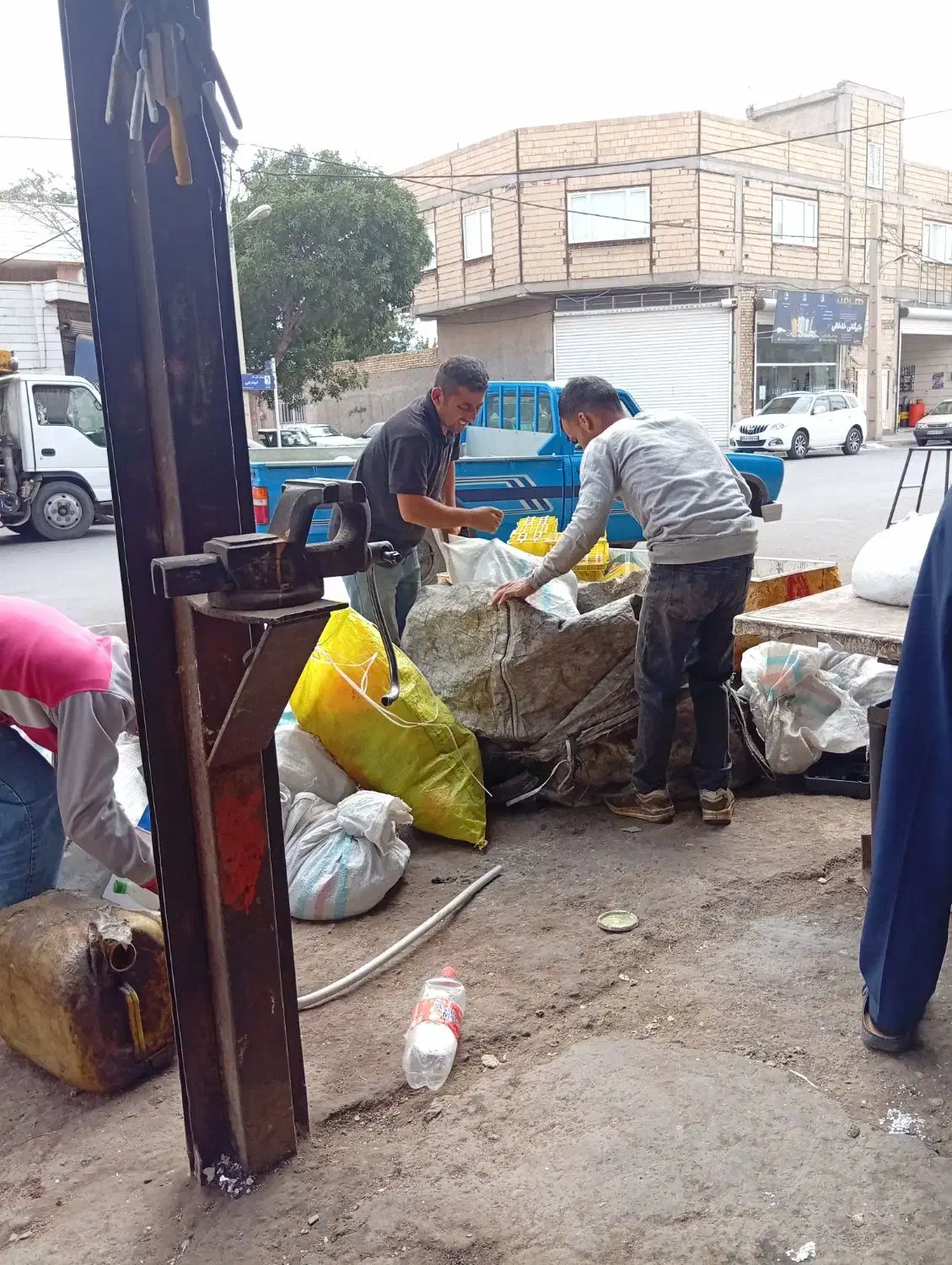 ضایعات|عمدهفروشی|اقبالیه, |دیوار