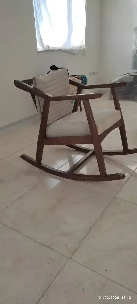 مبل راکر|صندلی و نیمکت|لاهیجان, گلستان|دیوار