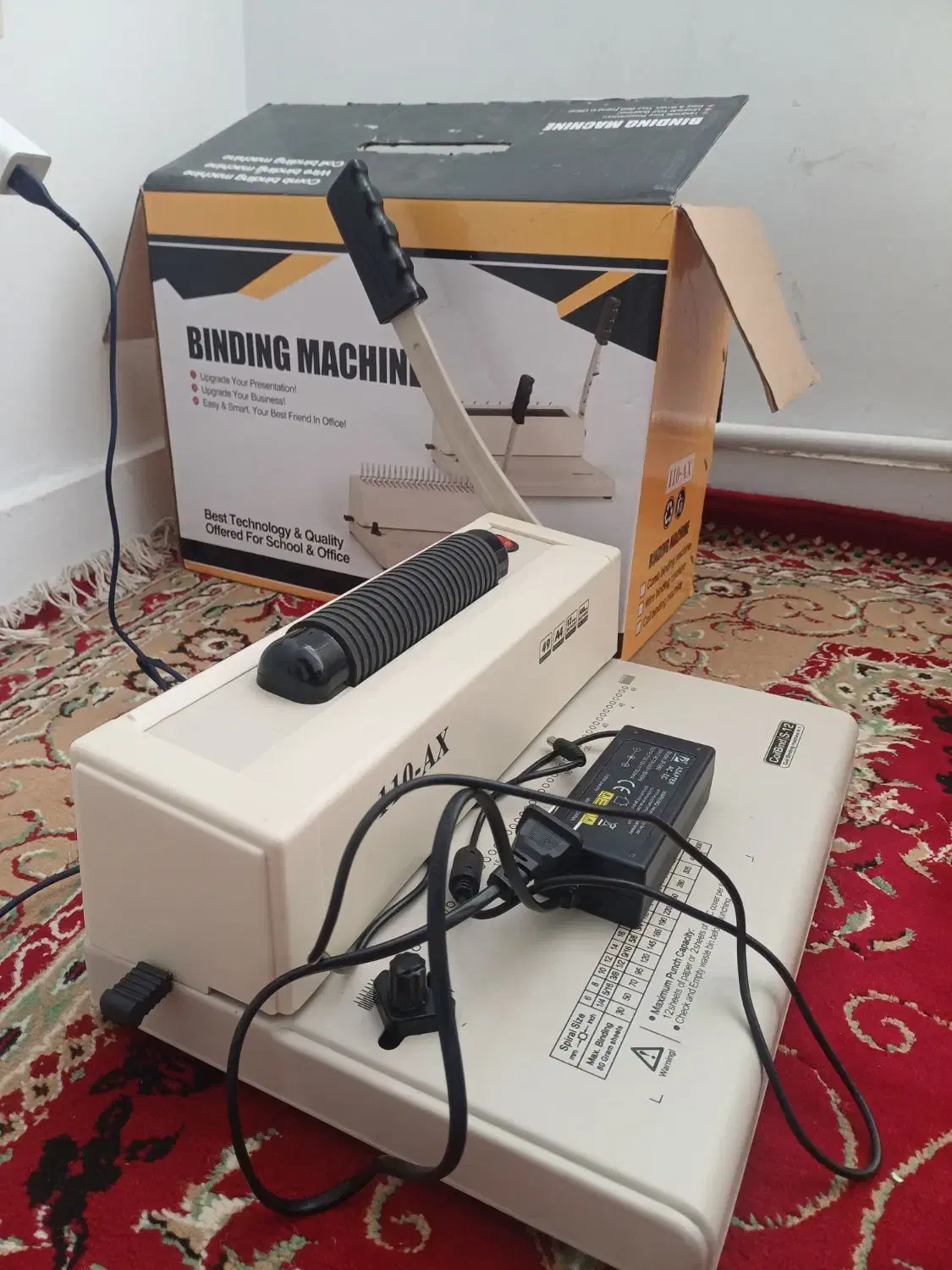 دستگاه سیمی وپانچ گرد نو|لوازم التحریر|هشتگرد, فاز ۱ مهستان|دیوار