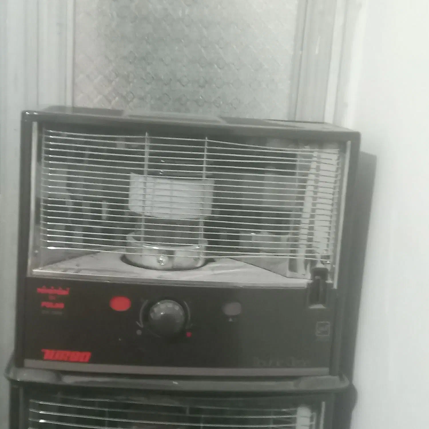 چراغ نفتی و توست و یک کپسول گاز|بخاری، هیتر، شومینه|جیرفت, |دیوار