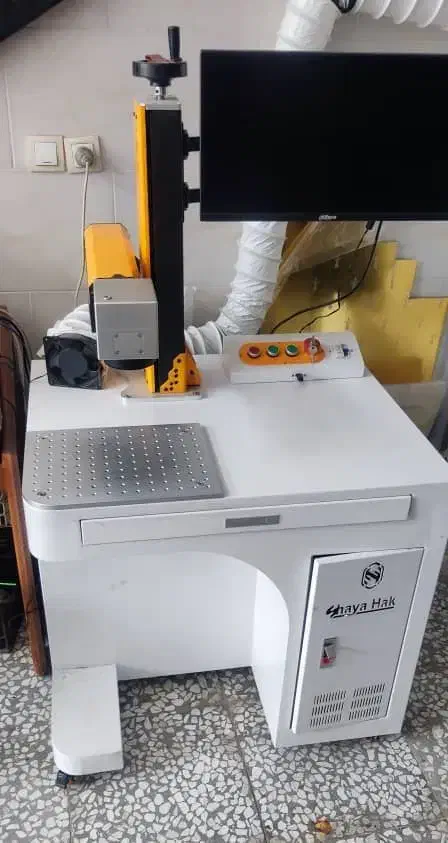 دستگاه لیزر حکاکی و برش فایبر ۵۰ وات|ماشین‌آلات صنعتی|زنجان, |دیوار