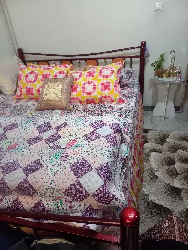 تخت ۲ نفره فلزی|تخت و سرویس خواب|سمنان, |دیوار