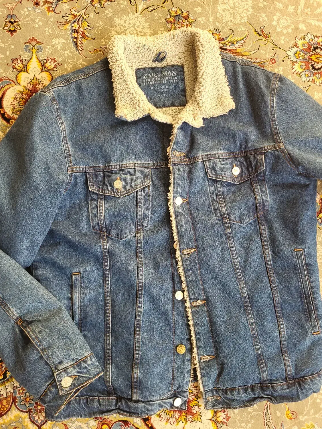 کت جین|لباس|شیراز, دلجو|دیوار