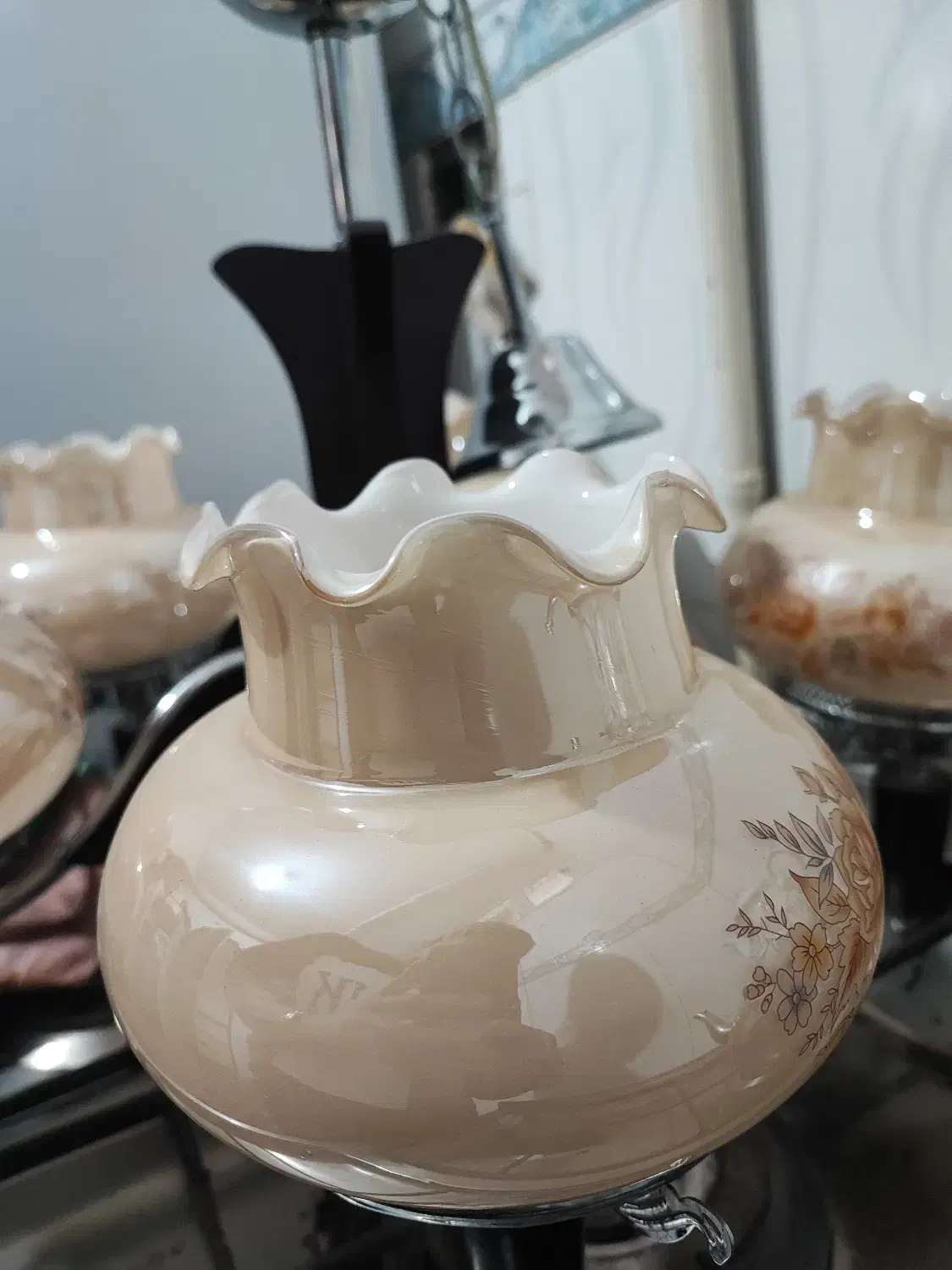 لوستر|لوستر و چراغ آویز|تربت‌حیدریه, ۴۵ متری|دیوار