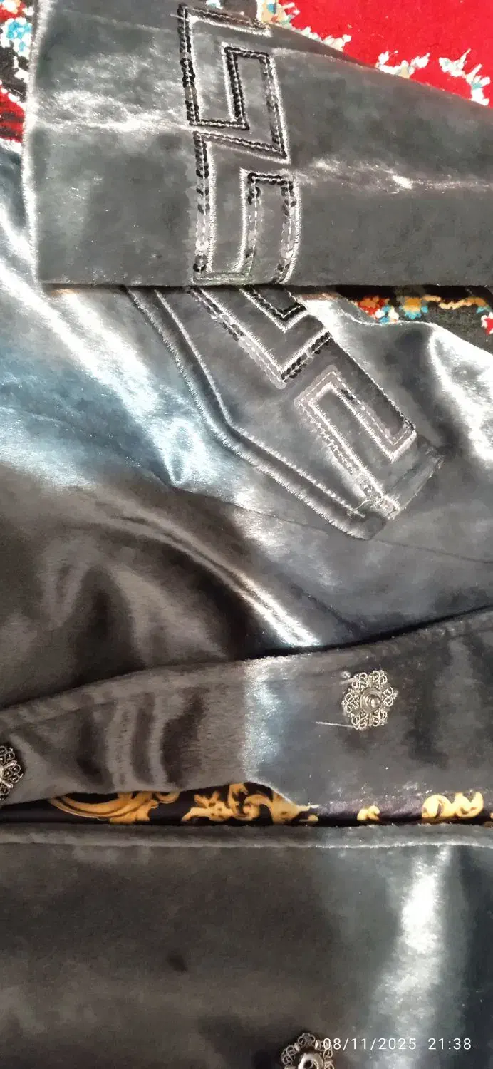 پالتو و بارونی تو کورکی|لباس|مرند, |دیوار