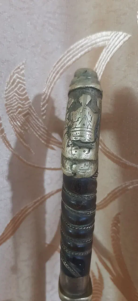 شمشیر کلکسیونی قدیمی|کلکسیون اشیاء عتیقه|شاهرود, |دیوار