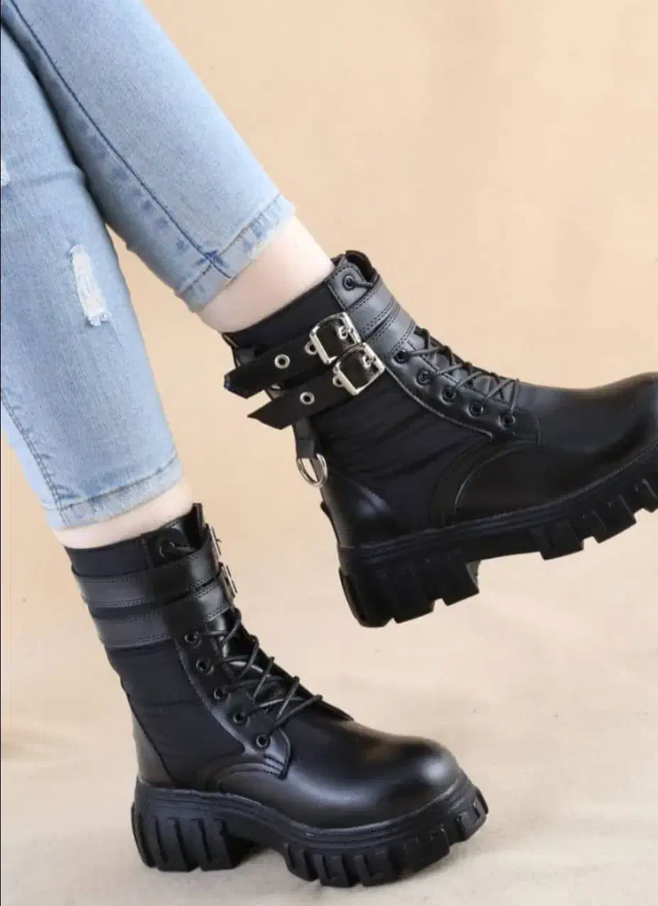 نیم بوت|کیف، کفش، کمربند|دورود, |دیوار