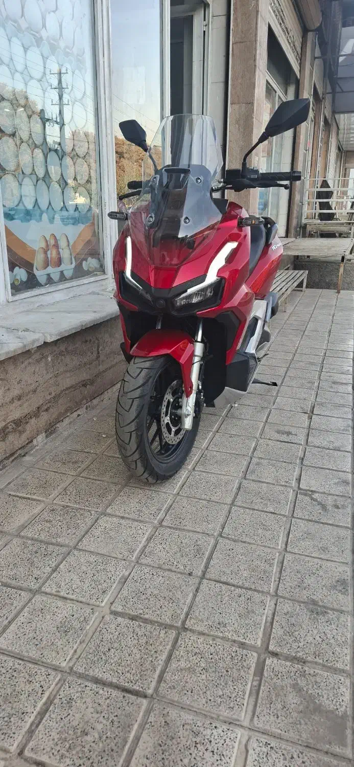 طرح ای دی وی adv 180 هانی 4 سوپاپ رادیات دار|موتورسیکلت|تهران, حر|دیوار