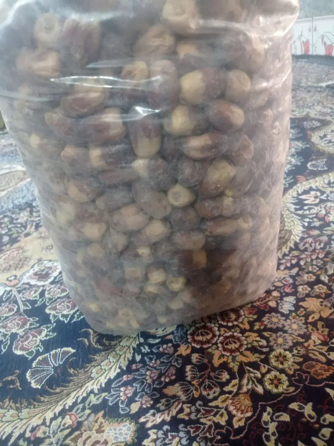 خرما درجه یک 2 تن|عمده‌فروشی|جالق, |دیوار