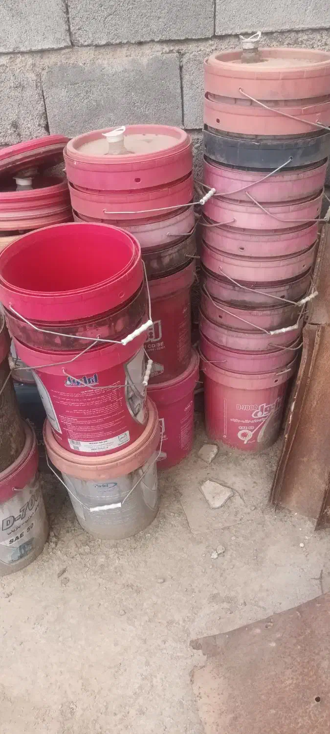 سطل ذوغن|ظروف نگهدارنده، پلاستیکی، یک‌بارمصرف|قوچان, |دیوار