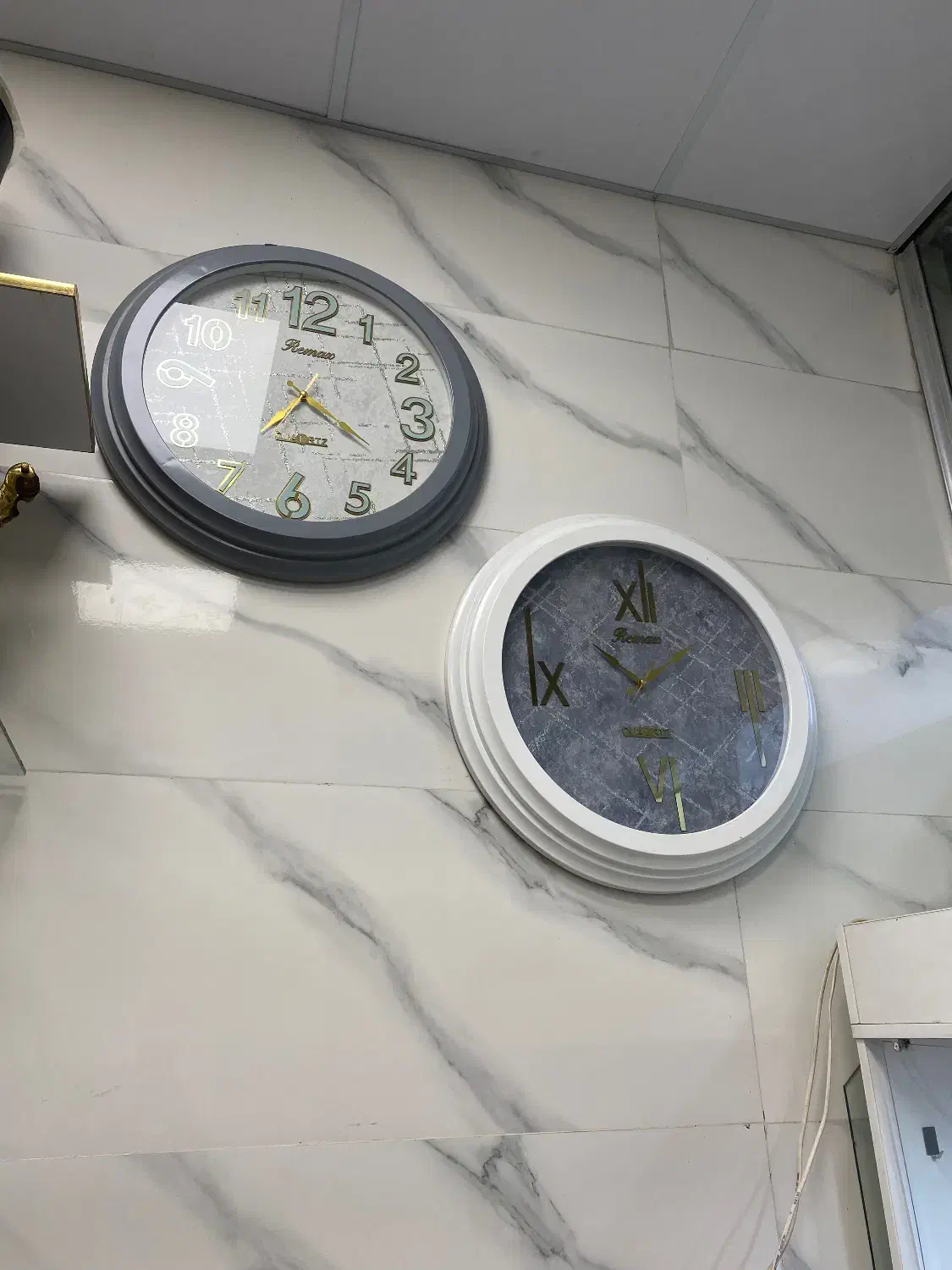 ساعت دیواری|ساعت دیواری و تزئینی|میانه, |دیوار