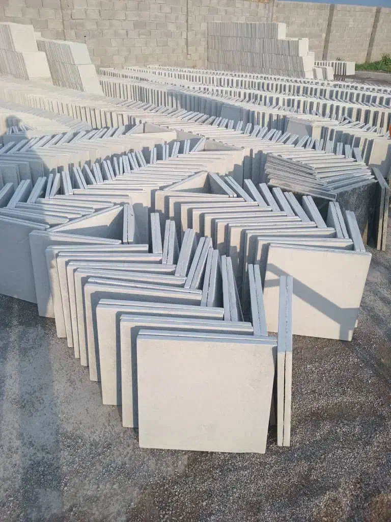 فروش انواع موزائیک پلیمری و جدول وزیر پله...نرده|عمده‌فروشی|مشهد, چهاربرج|دیوار