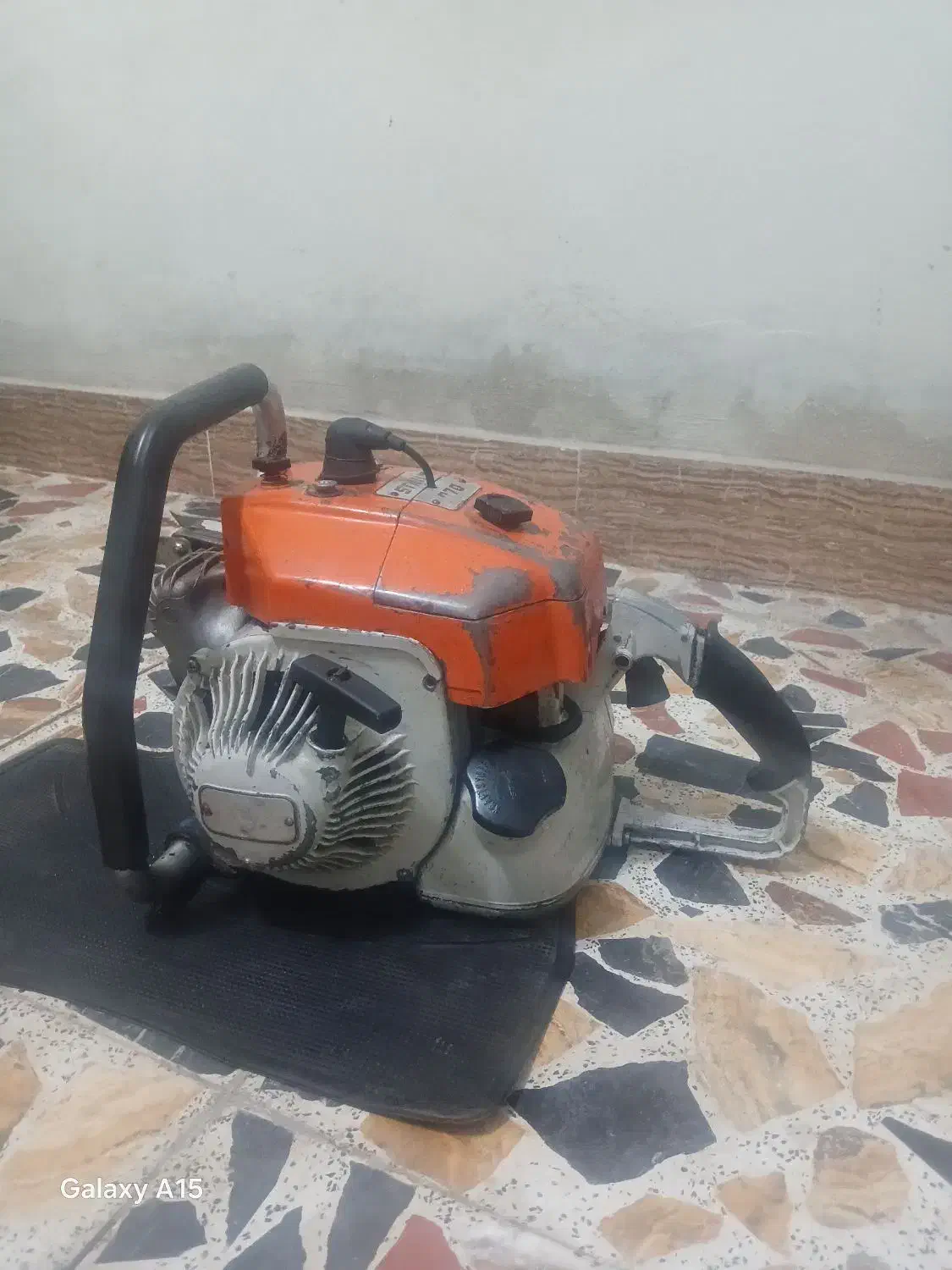 یک‌دستگاه‌اره‌موتوری‌۰۷۰‌رشت‌سراوان کچا|ماشین‌آلات صنعتی|سنگر, |دیوار