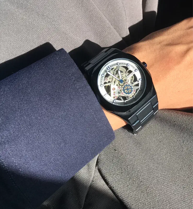 ساعت|ساعت|مشهد, امام خمینی|دیوار