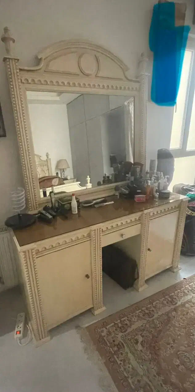 تخت و بوفه|تخت و سرویس خواب|قم, پردیسان|دیوار